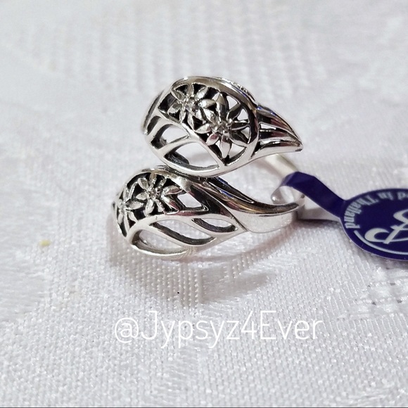 "Diamond Roses" Sterling Silver & CZ Flower Ring - Picture 6 of 6